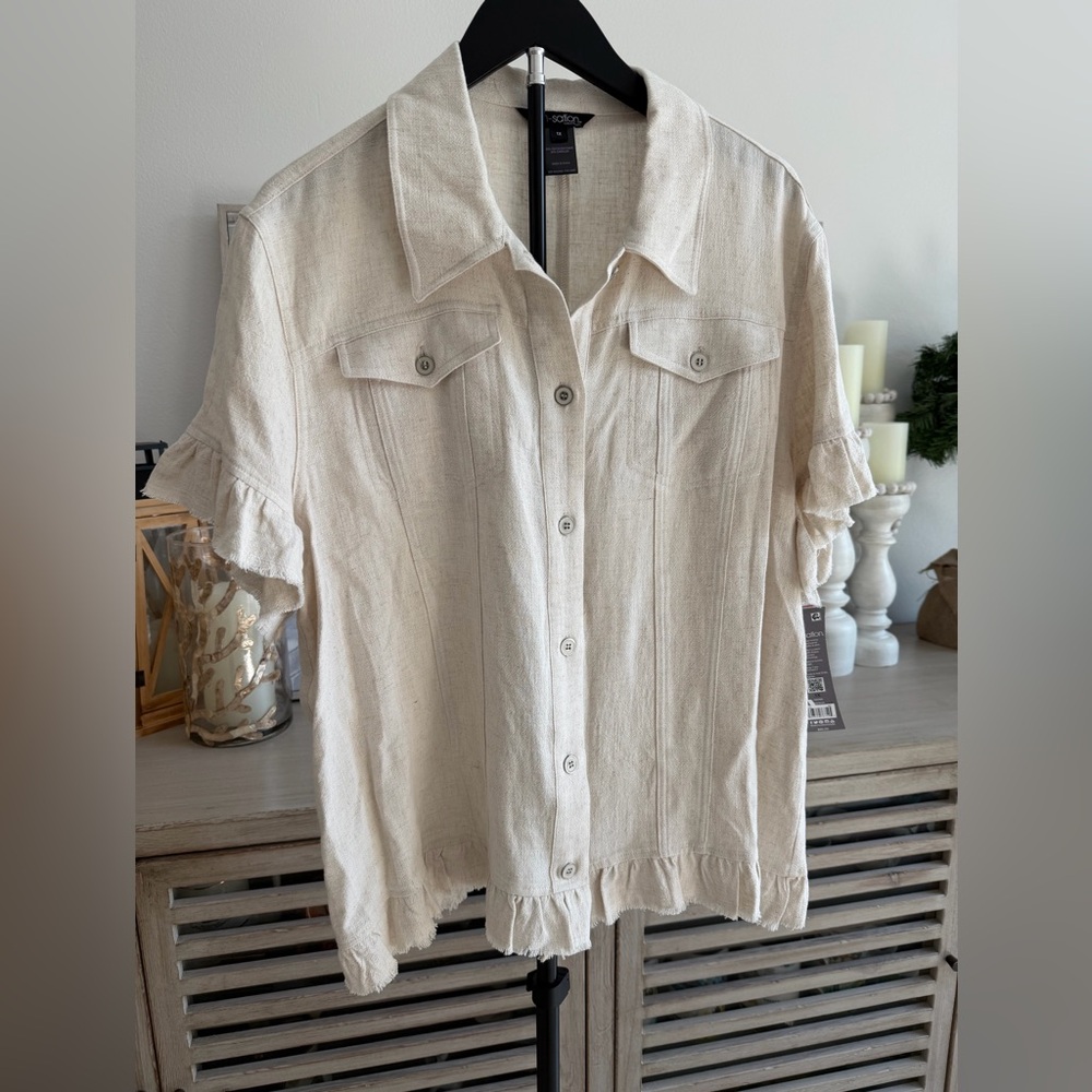 Slim Sations Light Cream Button-Front Ruffle Sleeve Women's Top